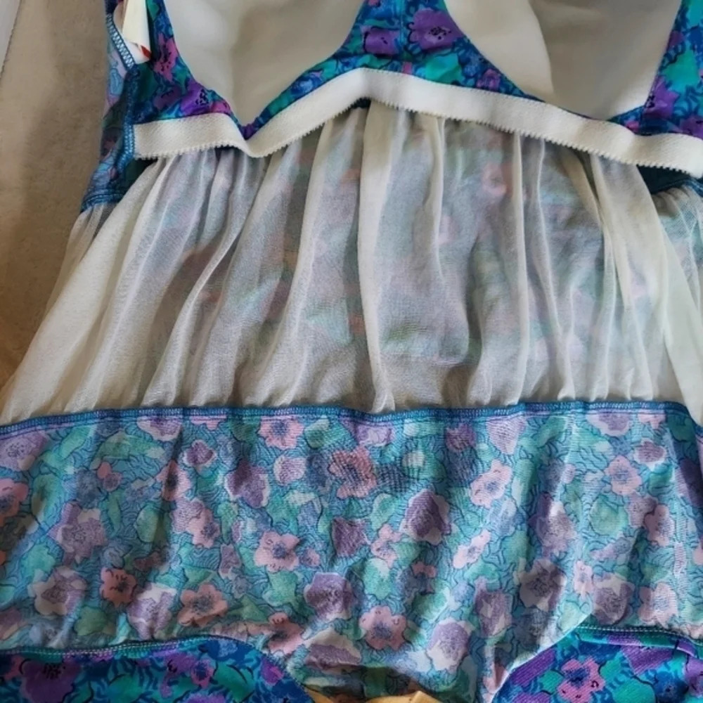 Maxine of Hollywood Blue Green‎ Purple Pink Floral Swimsuit with side splits - Picture 9 of 14